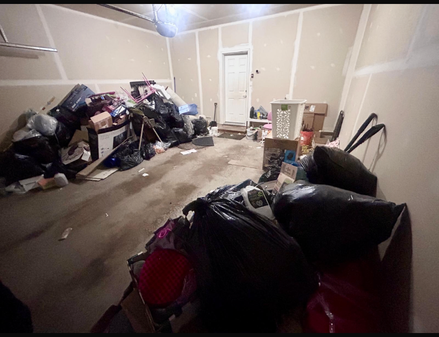 Same garage from the doorway before pickup